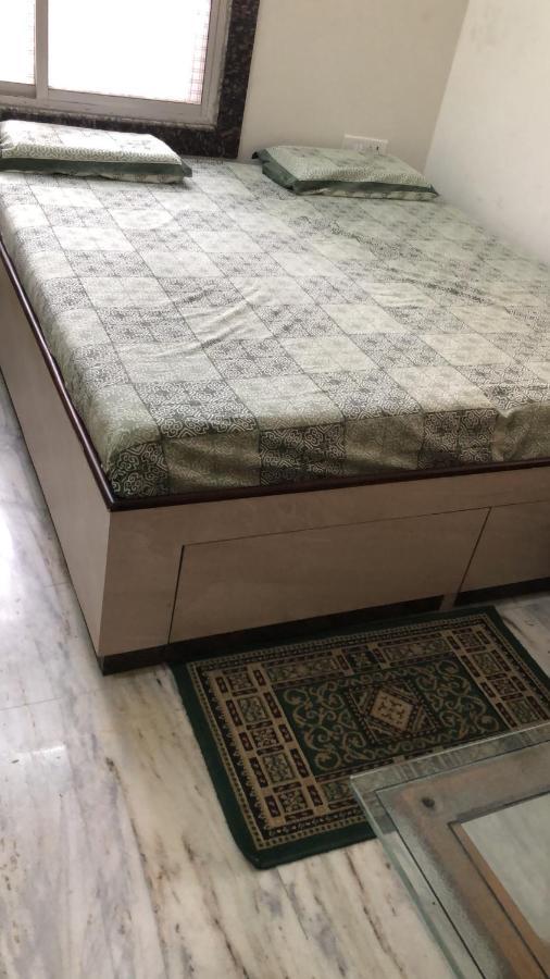 Ramaya Home Stay فاراناسي المظهر الخارجي الصورة