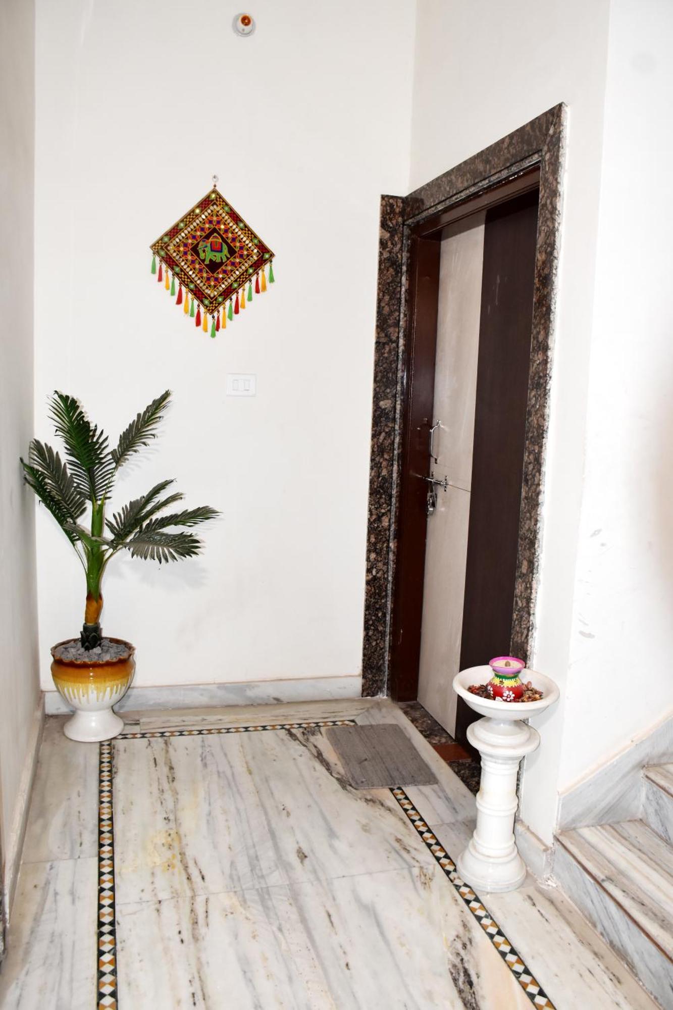Ramaya Home Stay فاراناسي المظهر الخارجي الصورة