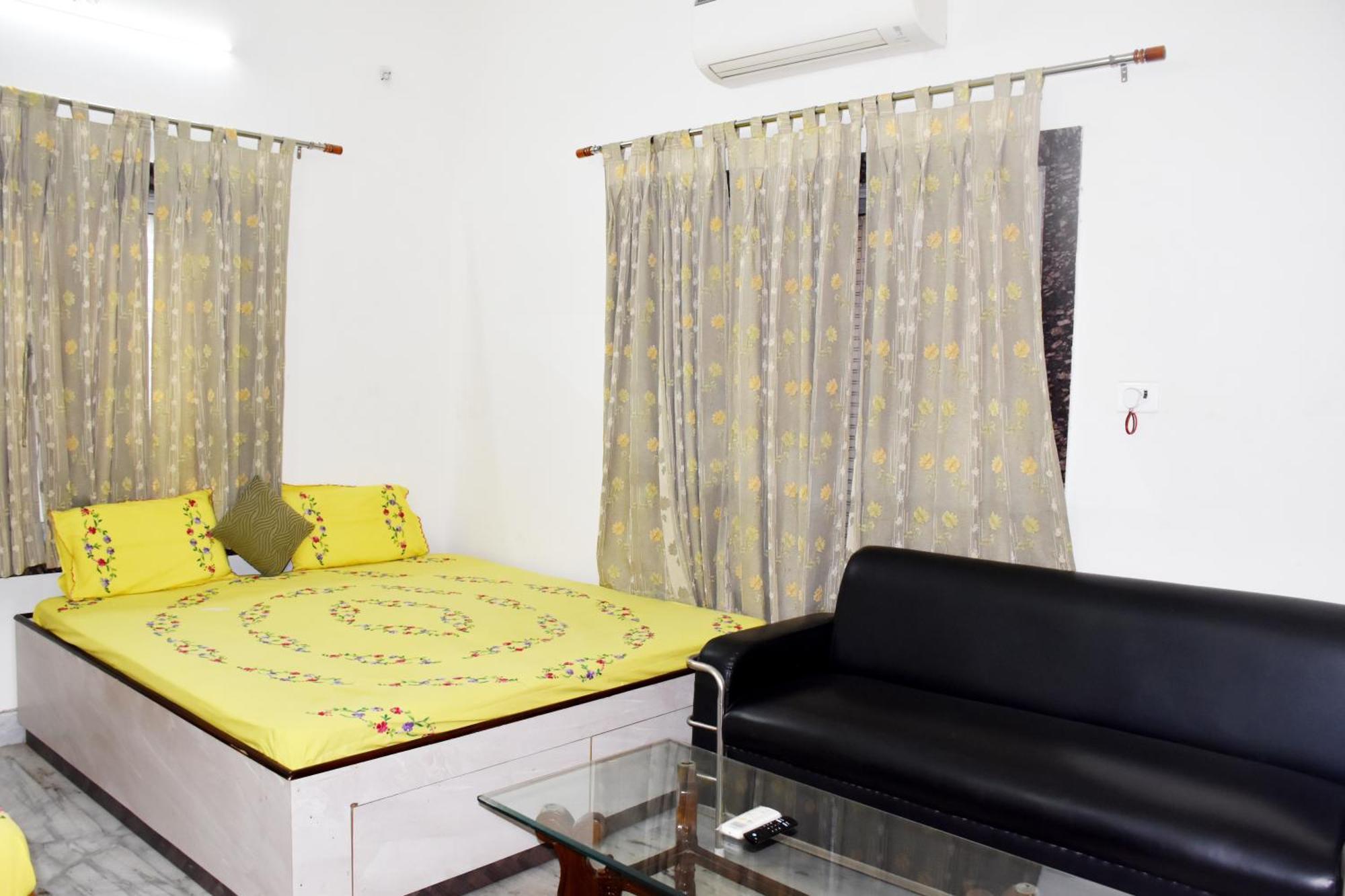 Ramaya Home Stay فاراناسي المظهر الخارجي الصورة