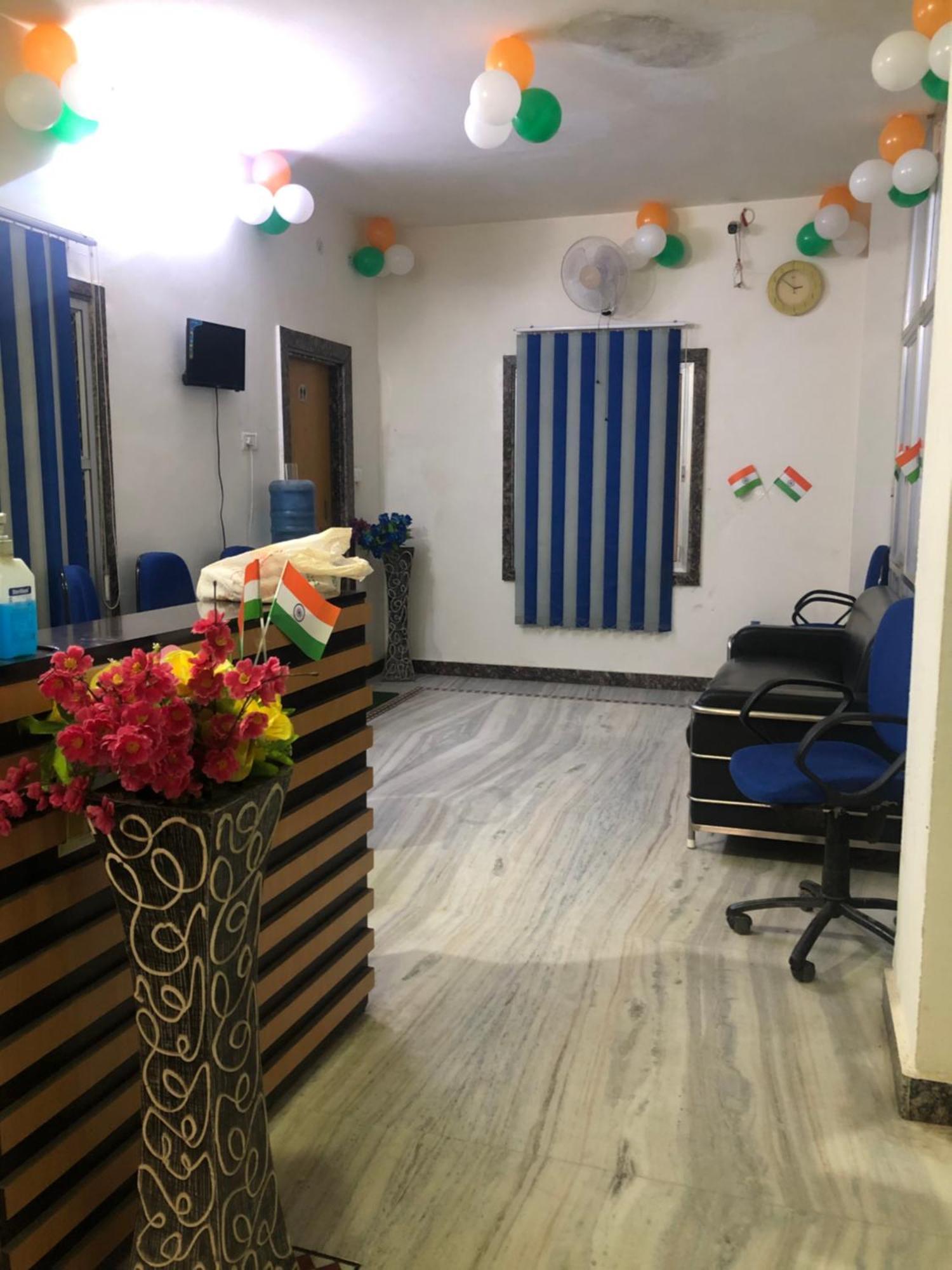 Ramaya Home Stay فاراناسي المظهر الخارجي الصورة