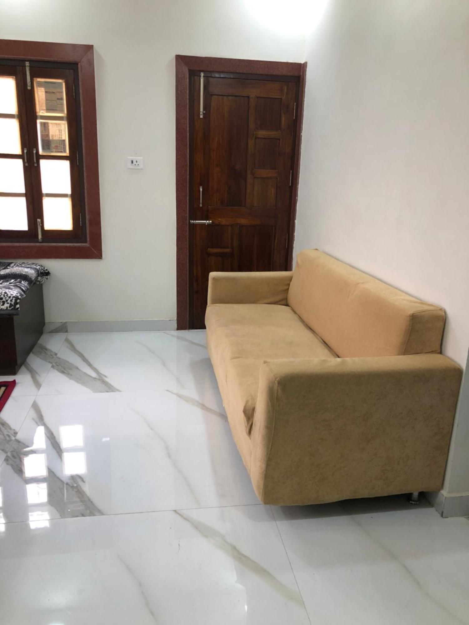 Ramaya Home Stay فاراناسي المظهر الخارجي الصورة
