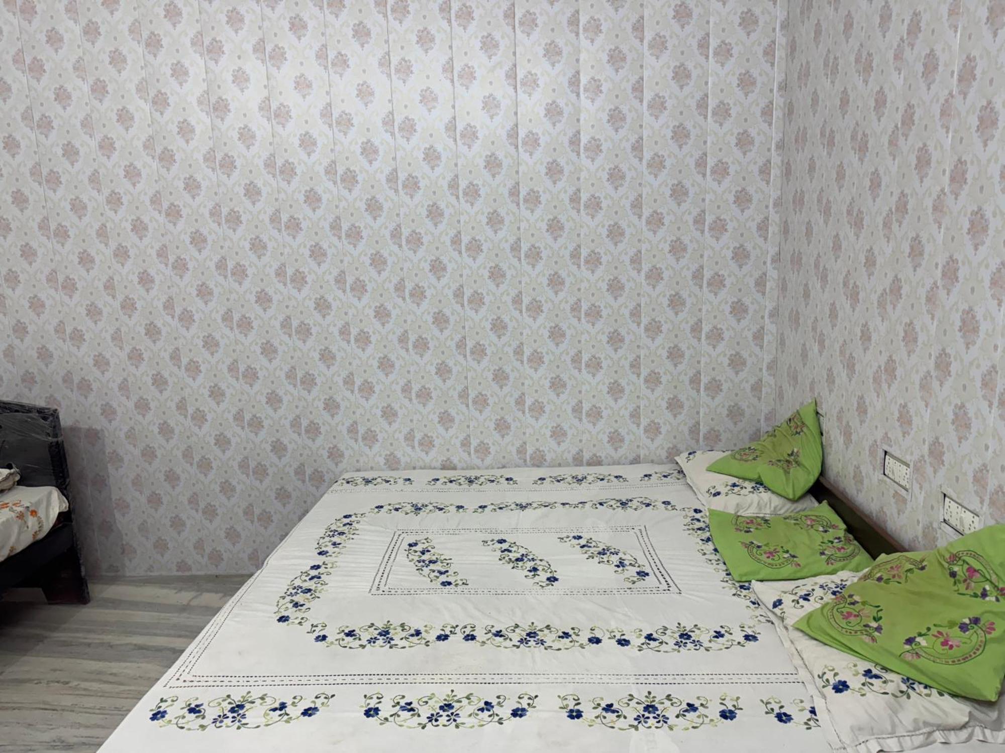Ramaya Home Stay فاراناسي المظهر الخارجي الصورة